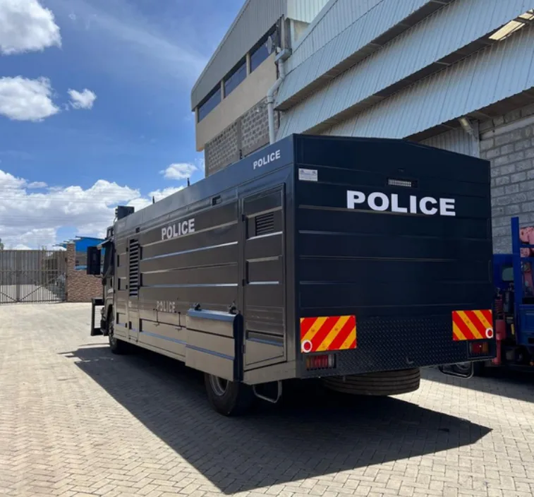 Riot control vehicle